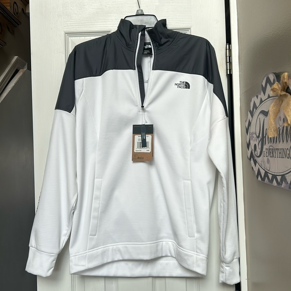 Men’s The North Face 1/4 Zip Pullover Small New - Picture 1 of 8